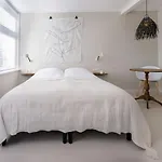 Romantic Holiday Home In Oostkapelle Near The Beach